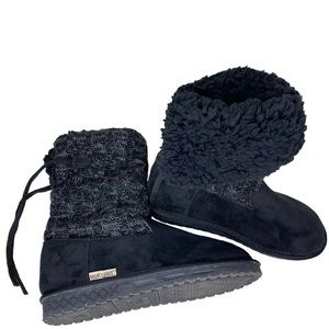 MUK LUKS Selena Faux Fur Lined Boots Cable Knit Black Women's Size 8